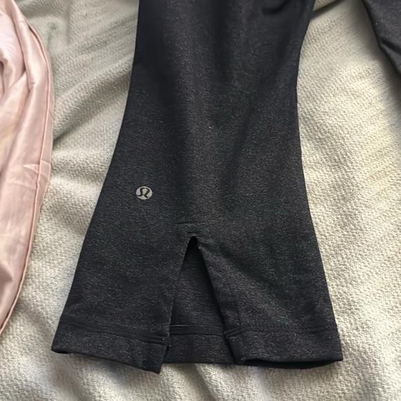 Lululemon Gather & Crow Crop - Picture 3 of 6